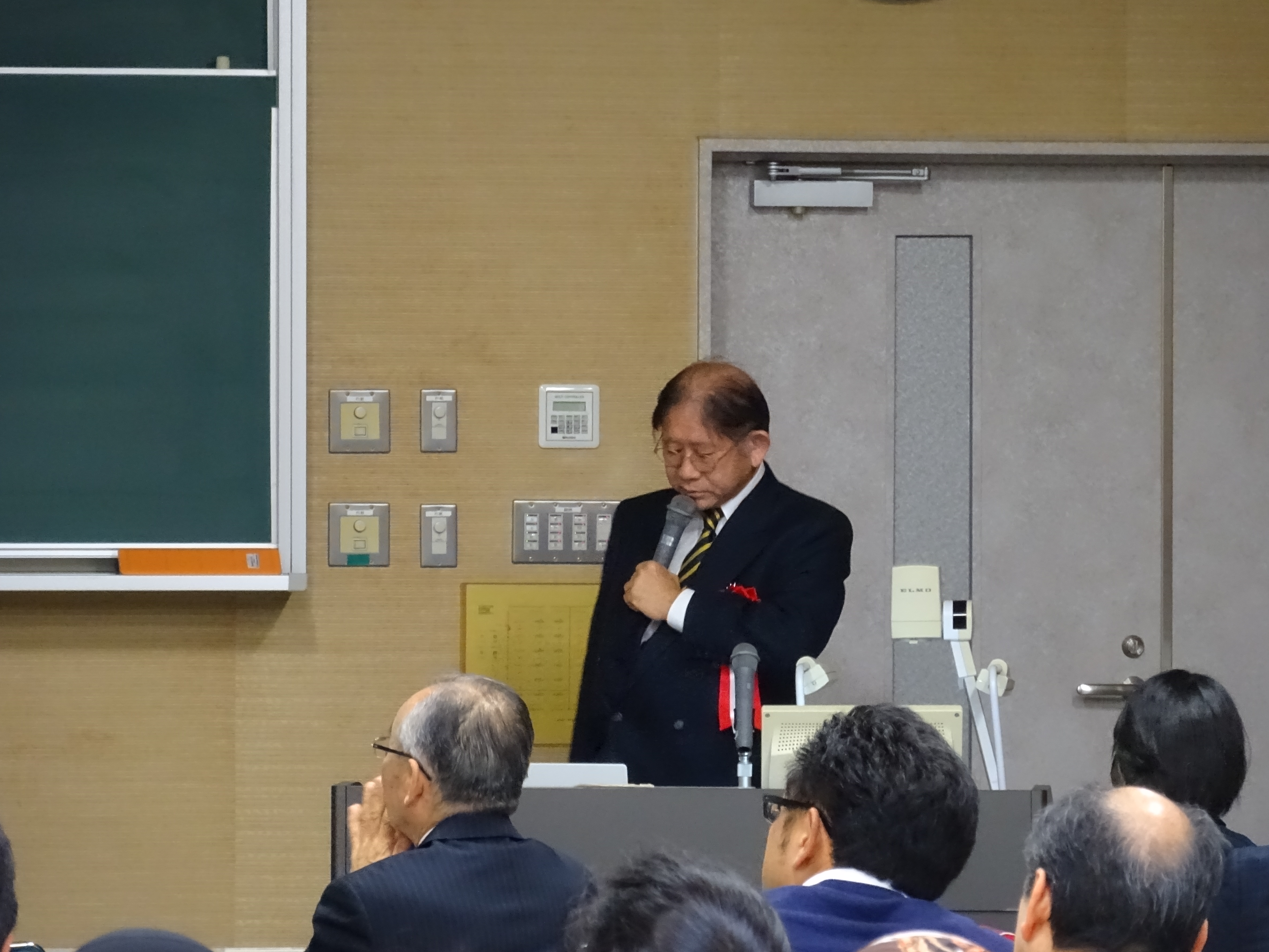 大塚先生退職記念講演会